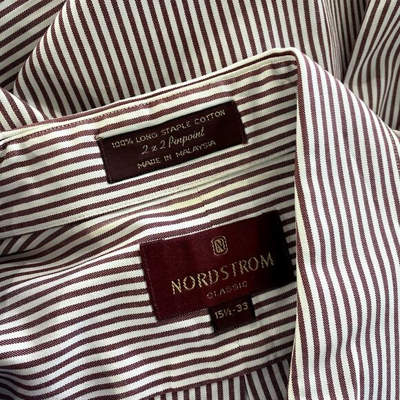 Nordstorm Classic button down in Red White 100% Cotton Size 15 1/2 - 33 M - Picture 9 of 9